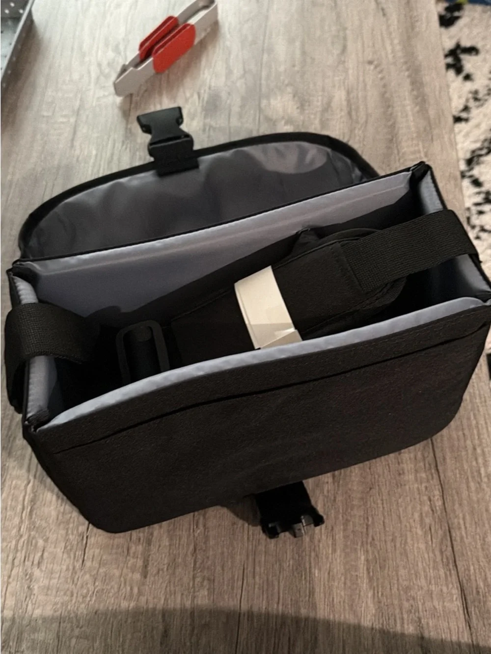 Canon Black Messenger Camera Bag with Top Handle